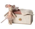 Dancing Mouse in Daybed, Little Sister